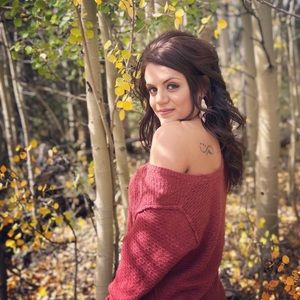 Meet your Posher, Lacey